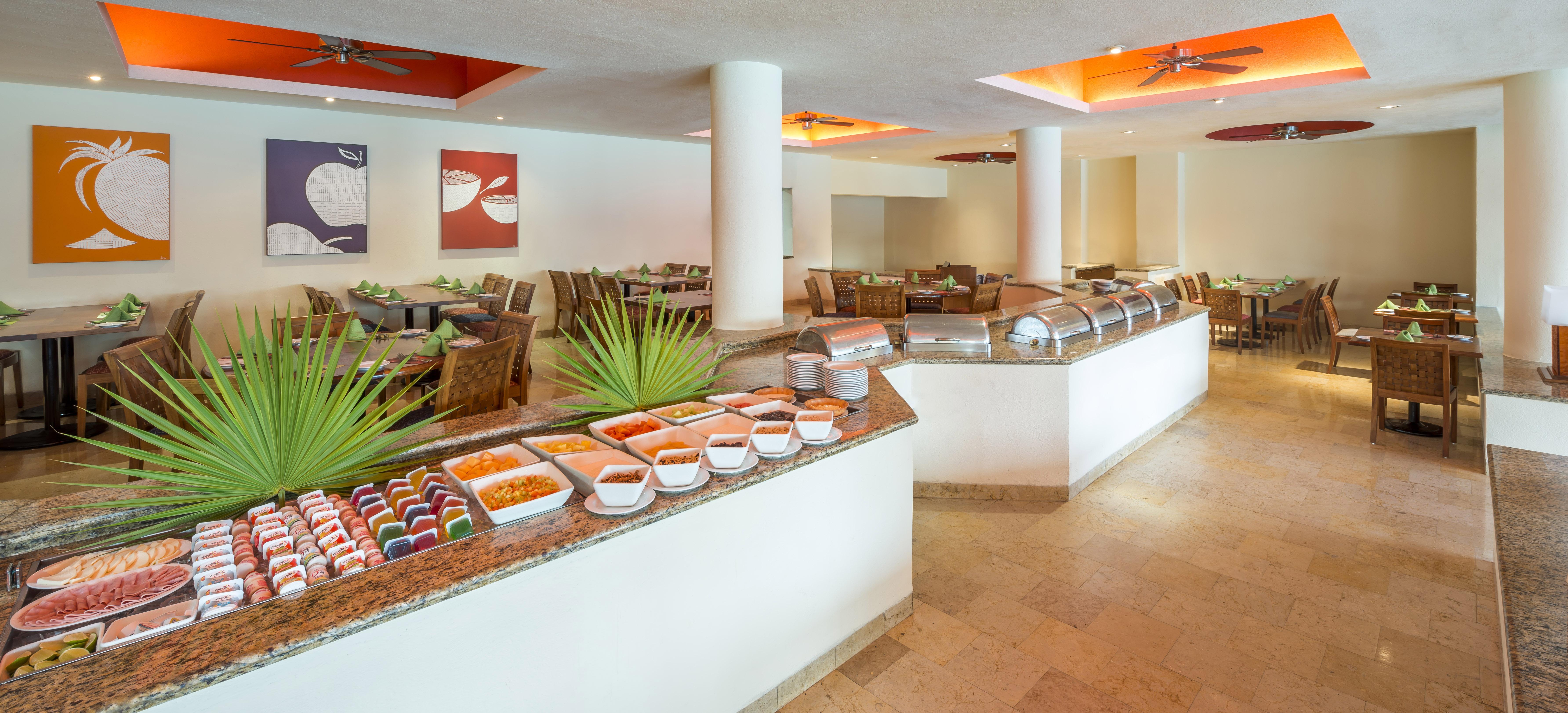 Hotel Camino Real Acapulco Diamante Zewnętrze zdjęcie Buffet at a resort