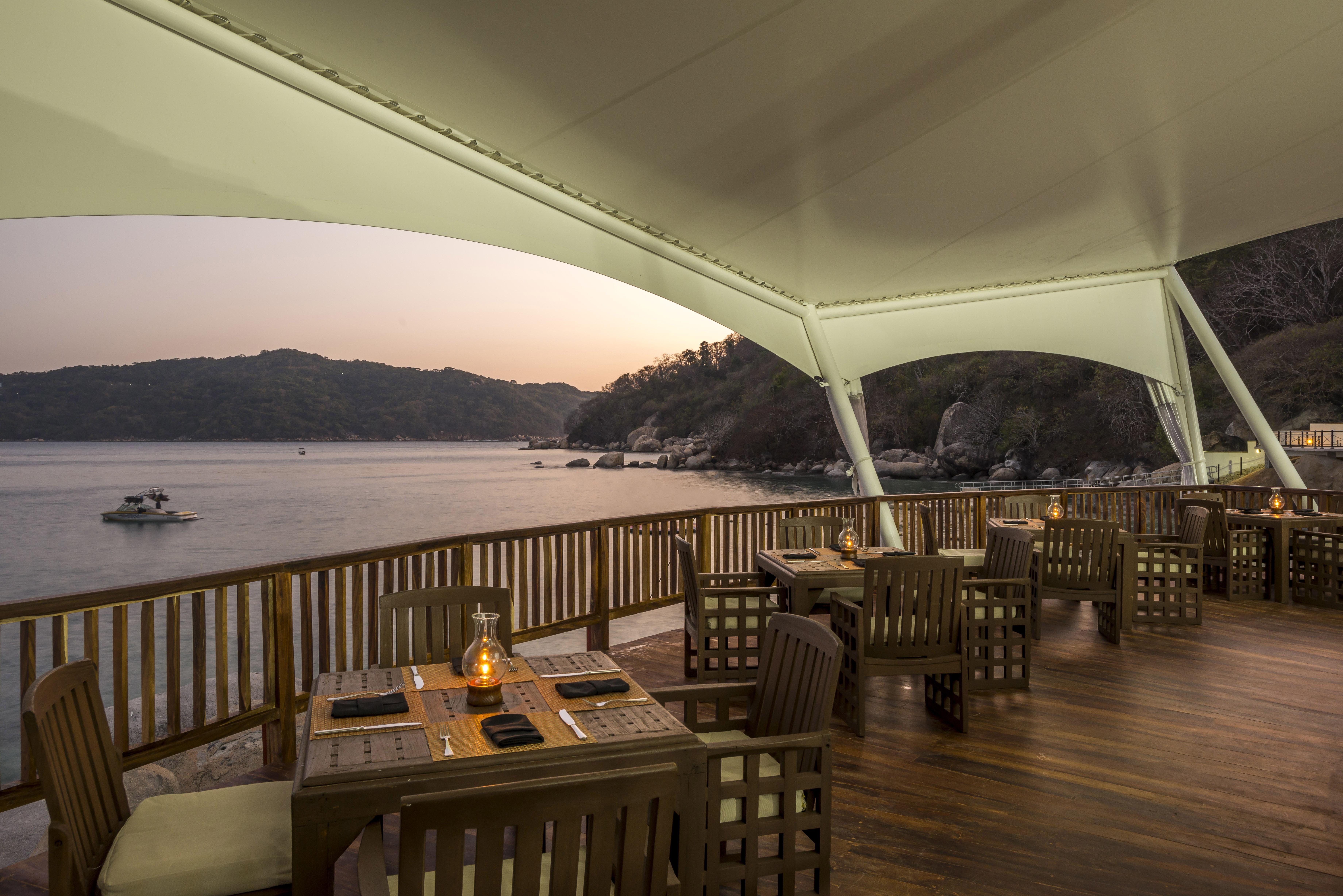 Hotel Camino Real Acapulco Diamante Zewnętrze zdjęcie The Deck