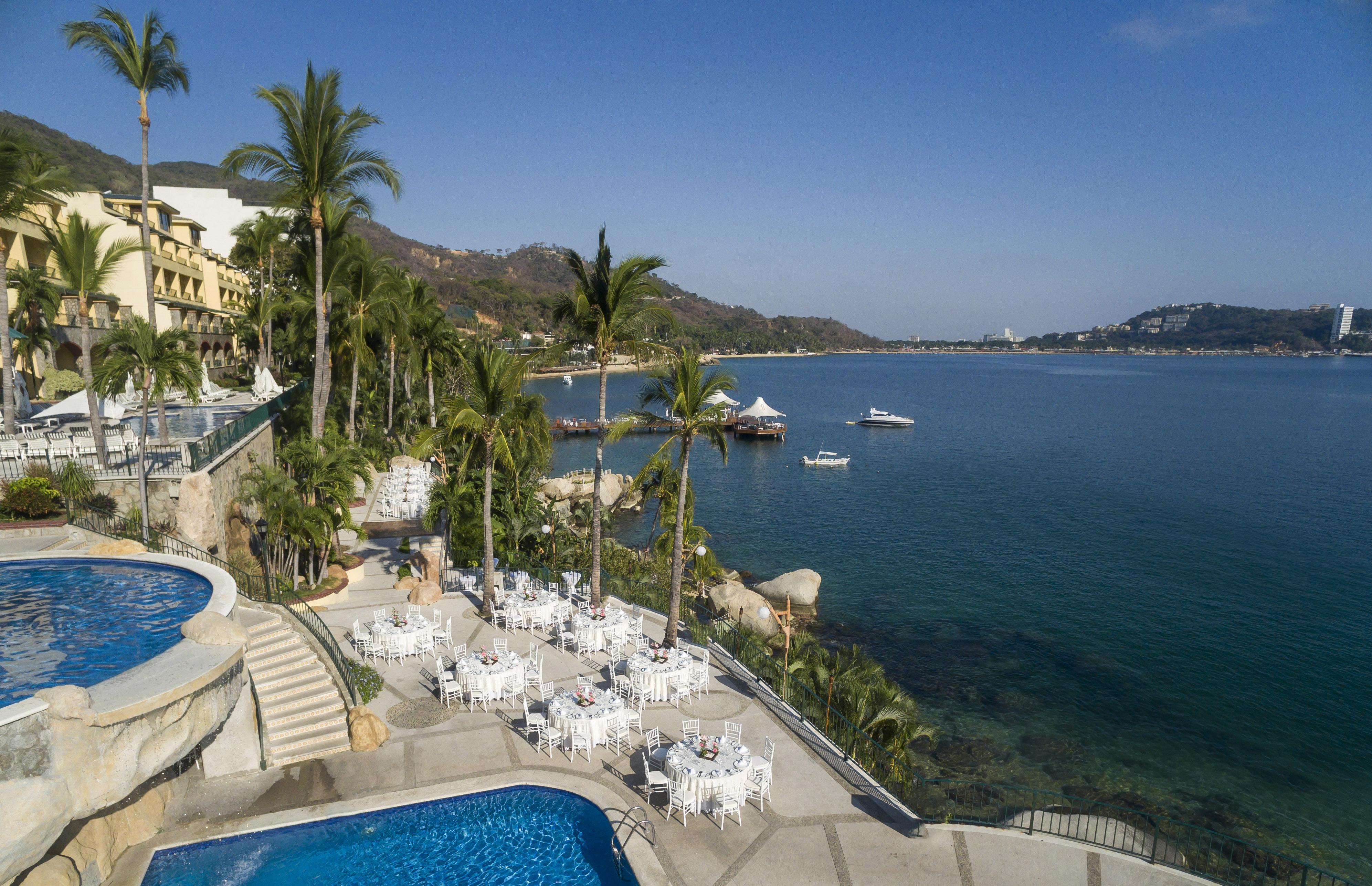 Hotel Camino Real Acapulco Diamante Zewnętrze zdjęcie View of the Bay of Acapulco