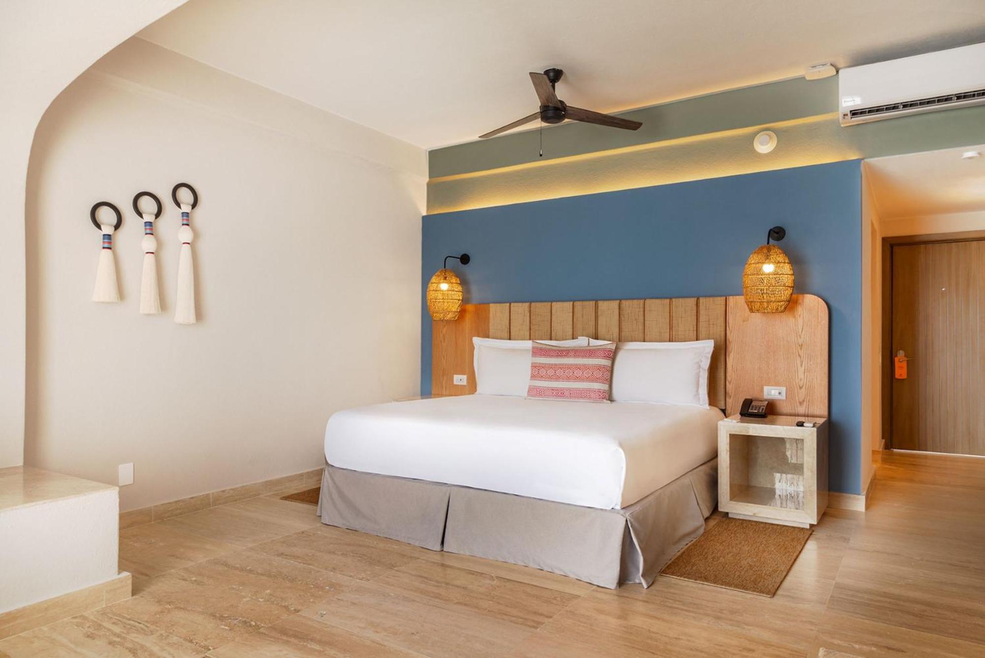 Hotel Camino Real Acapulco Diamante Zewnętrze zdjęcie A bedroom at the hotel